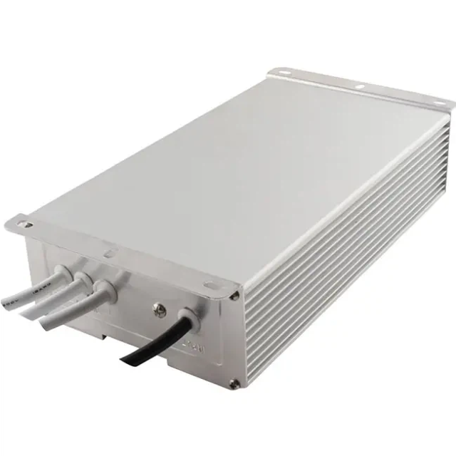 ما هو بالضبط برنامج تشغيل LED ولماذا هو مهم؟